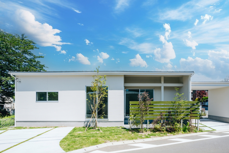 【平屋の注文住宅 STORIA】50代からの建替えに、 「大きすぎる家」から、ちょうどいい平屋へ。